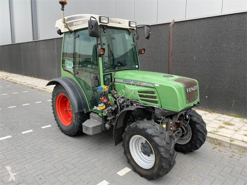 Tracteur agricole Fendt 207 VA