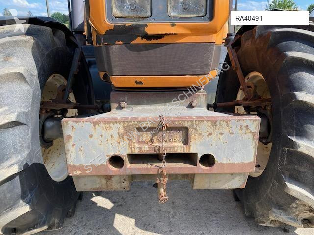 Tractor Renault 710 RZ