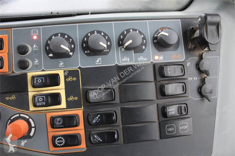 Landbrugstraktor Valtra T162 Direct