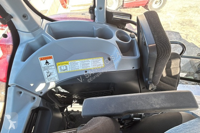 Tractor Valtra N135A