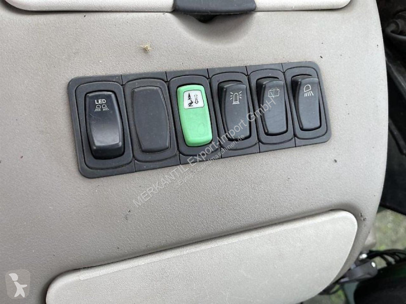 Tractor Deutz-Fahr  Agrotron 6140.4 C-Shift
