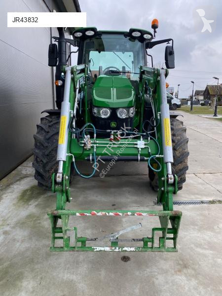 Tractor agrícola John Deere 6090M