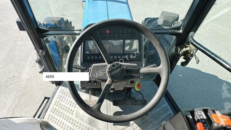 جرار زراعي Ford 8240 4x4