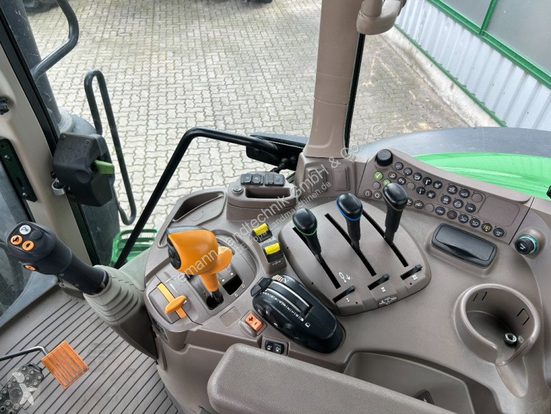 Trattore John Deere 617