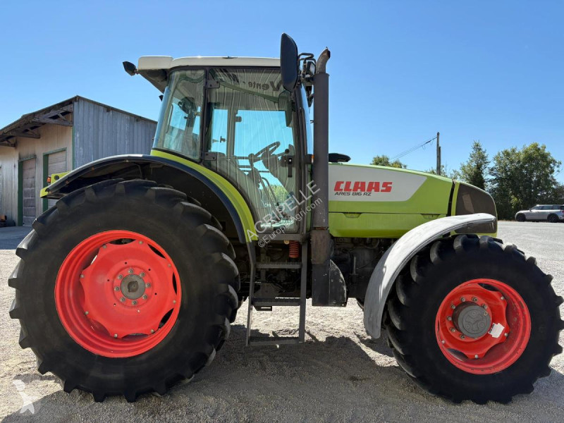 Tracteur agricole Claas  816 RZ