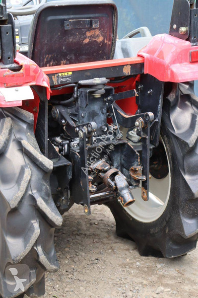 Tractor Mitsubishi GF150