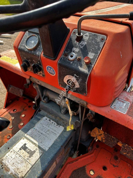 Tractor agrícola Kubota B1600E