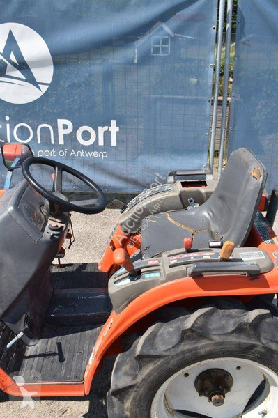 Tractor  CX150