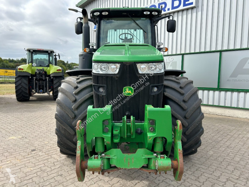 Tractor agrícola John Deere 8310R