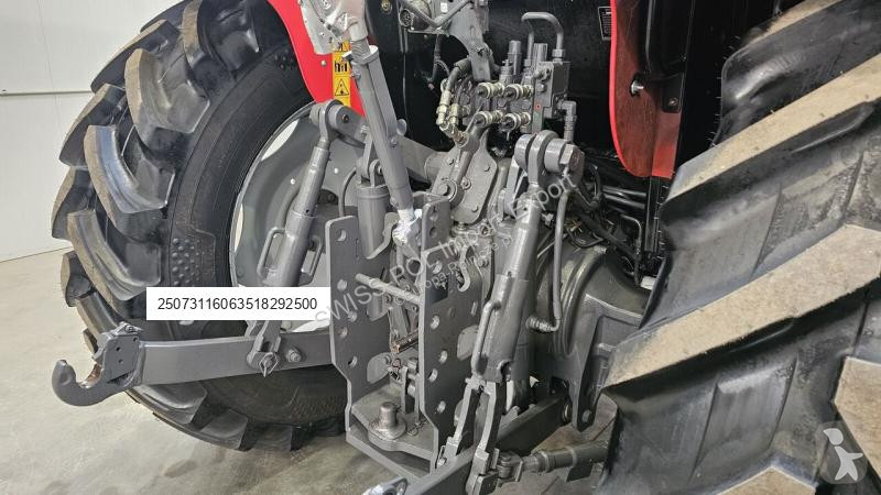 Traktor Massey Ferguson 5455 dyna 4
