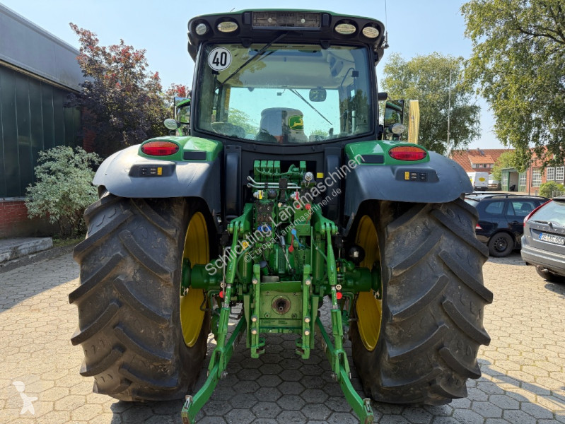 جرار زراعي John Deere