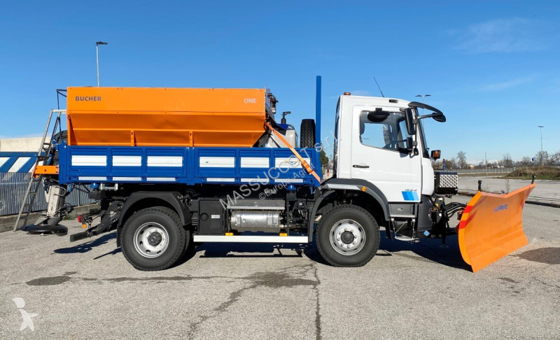 Lantbrukstraktor Mercedes Atego 1524