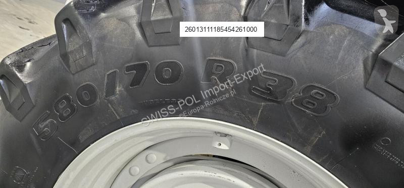 Traktor Valtra T132