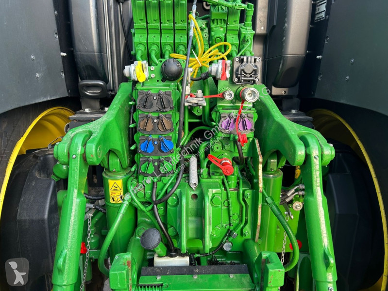 Tractor agrícola John Deere 230