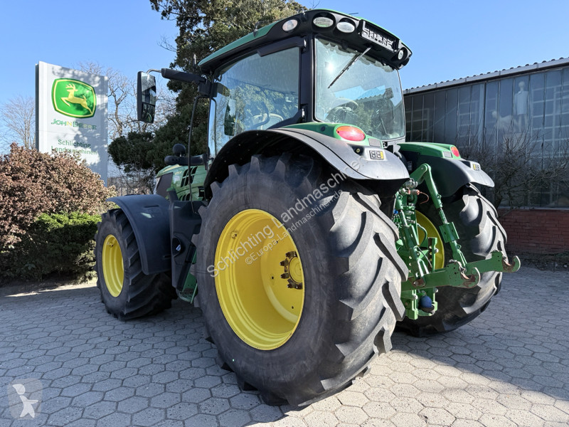 جرار زراعي John Deere