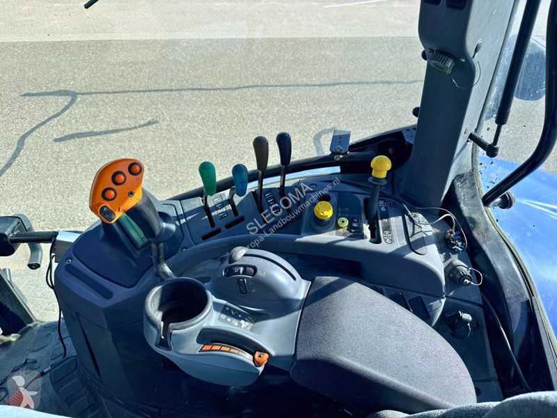 Ciągnik New Holland T7040 Power Command
