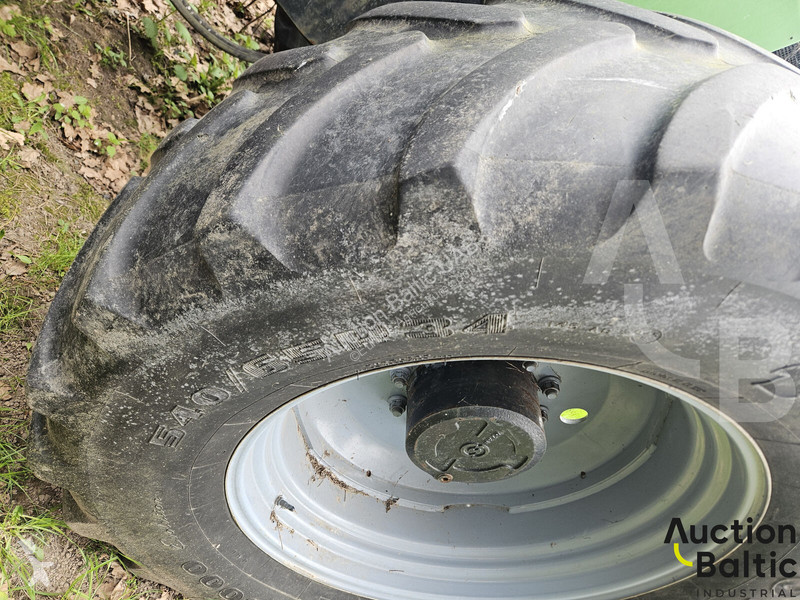 Lantbrukstraktor Deutz-Fahr AGROTRON 200