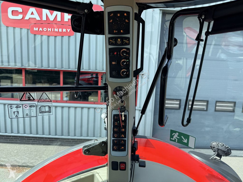 Landbrugstraktor Massey Ferguson 8740S Stage V