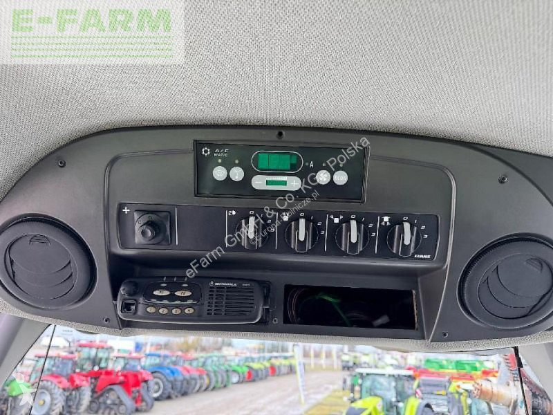 Traktor Claas  xerion 3800 saddle trac + sgt...