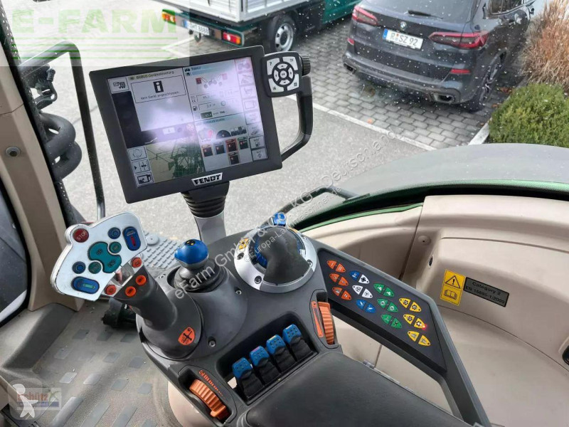 Landbrugstraktor Fendt  828 vario scr profi...