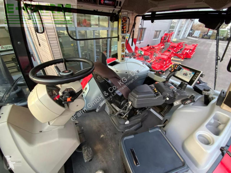 Lantbrukstraktor Massey Ferguson  8740 s dyna...