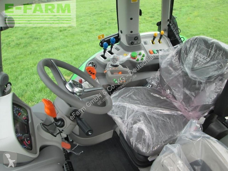 Lantbrukstraktor Deutz-Fahr powershift