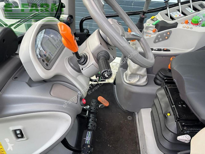 Landbrugstraktor Deutz-Fahr  6125 c powershift