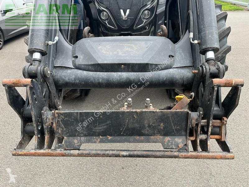 Landbrugstraktor Valtra  t 194 s, fkh + fzw,...