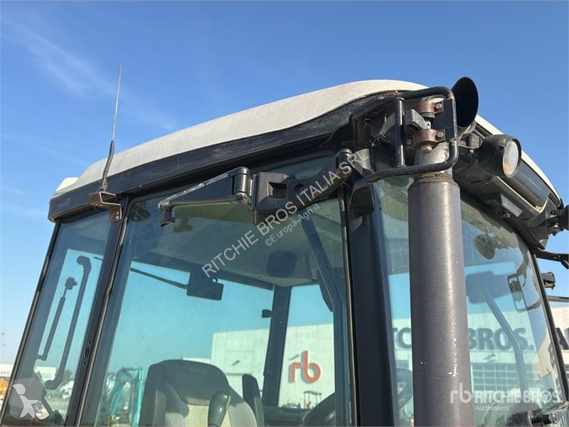 Tractor Claas Axos 340