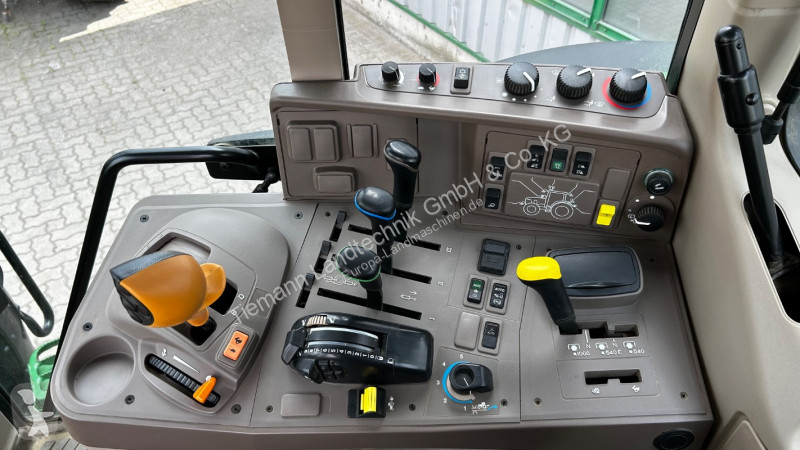 Lantbrukstraktor John Deere 619