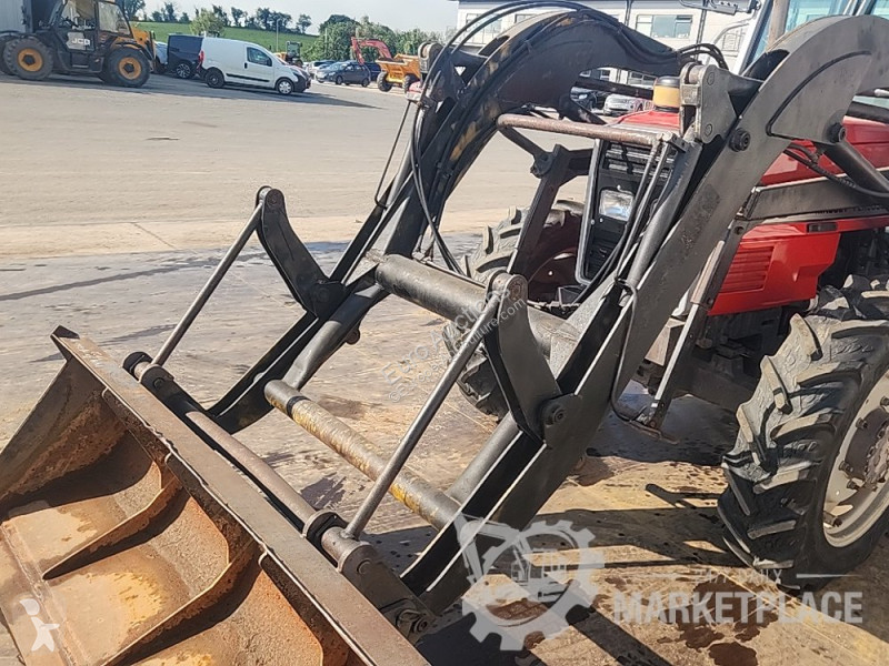 Сільськогосподарський трактор Massey Ferguson 3060