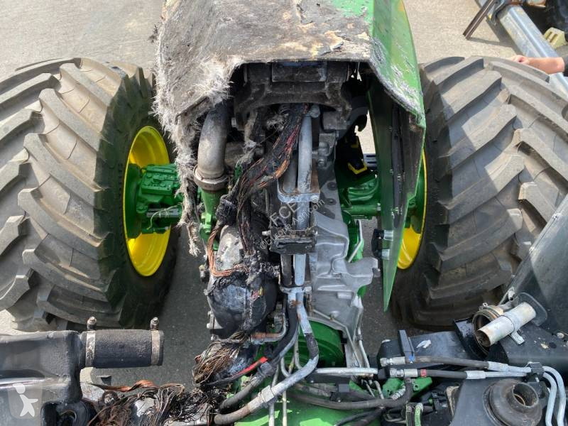 Lantbrukstraktor John Deere 7R330...