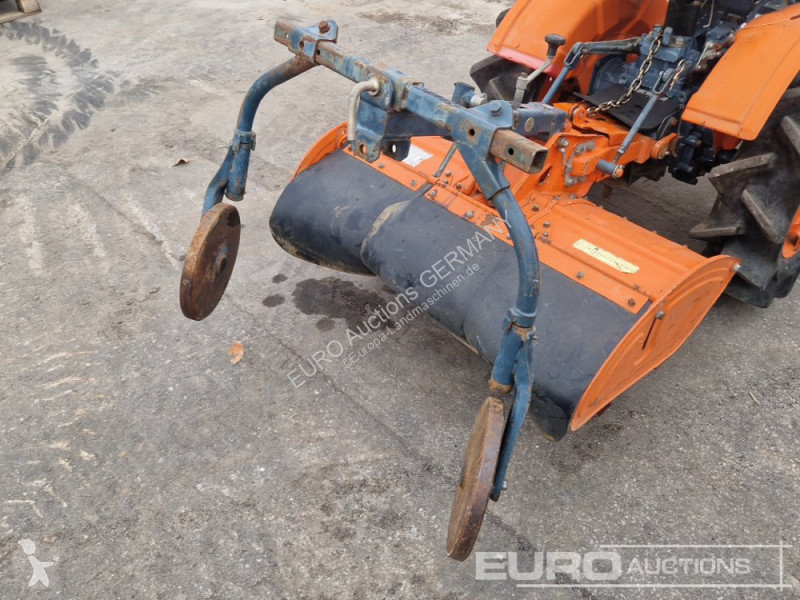 جرار زراعي Kubota B5000