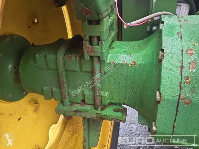 Сільськогосподарський трактор John Deere 3130