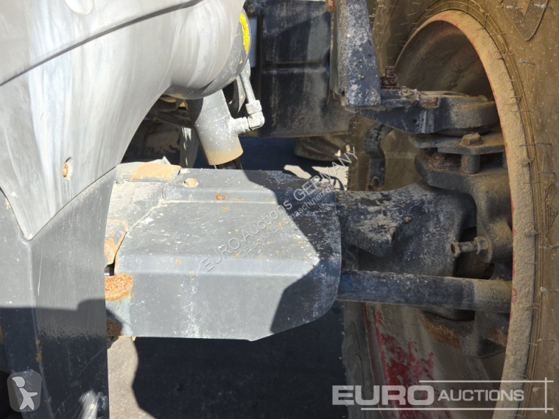 Lantbrukstraktor Fendt 828 VARIO