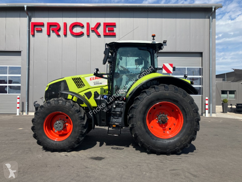 Lantbrukstraktor Claas  Axion 830 Cmatic Cebis