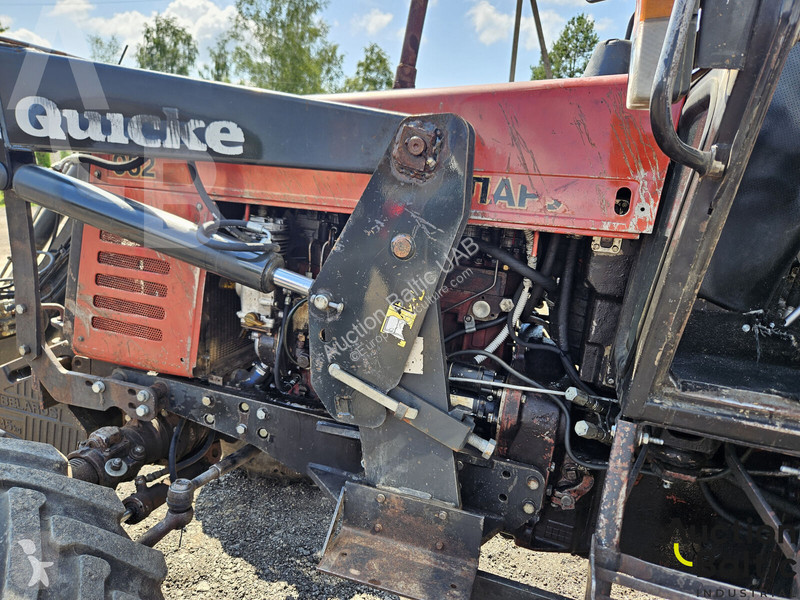 Lantbrukstraktor Belarus MTZ 952