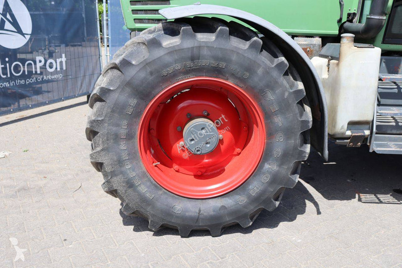 Lantbrukstraktor Fendt Favorit 512C