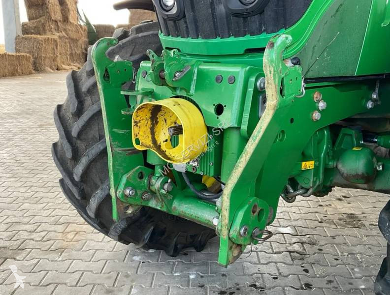 Lantbrukstraktor John Deere 6195M