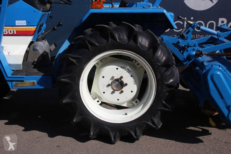 Tractor agrícola Mitsubishi MT2501