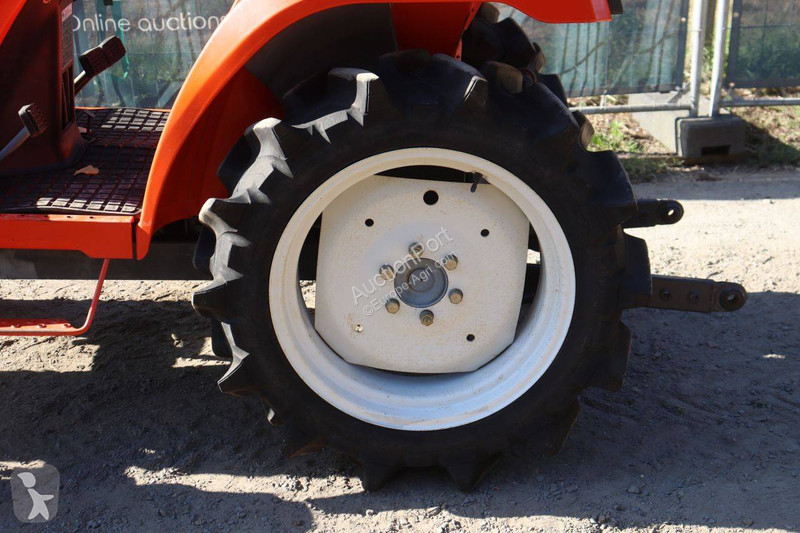 Tractor Kubota X-20