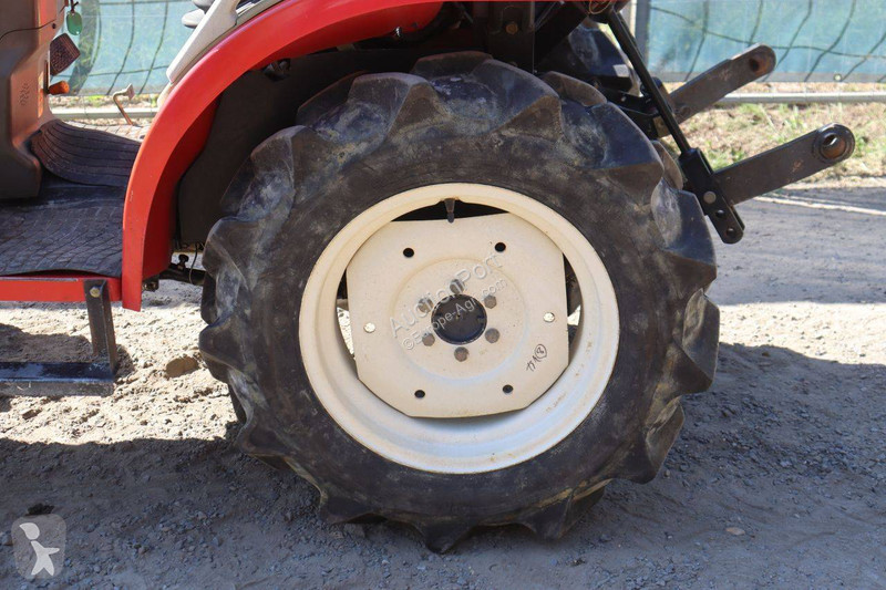 جرار زراعي Yanmar AF116