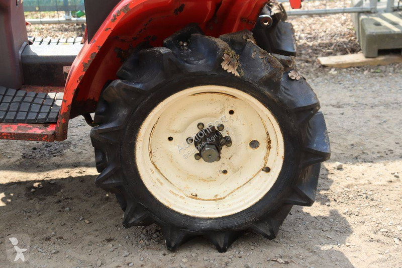جرار زراعي Yanmar Ke-2D