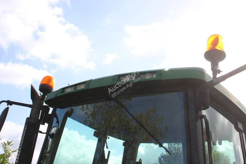 Tractor John Deere 6610