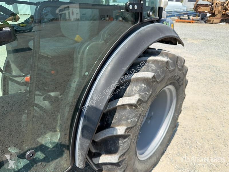 Сільськогосподарський трактор Carraro AGRICUBE...