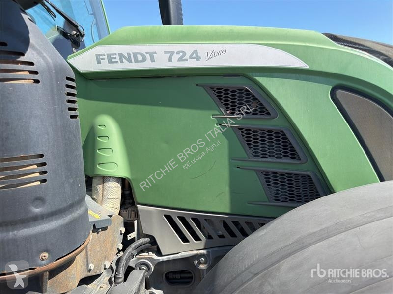 Сільськогосподарський трактор Fendt 724 Vario...