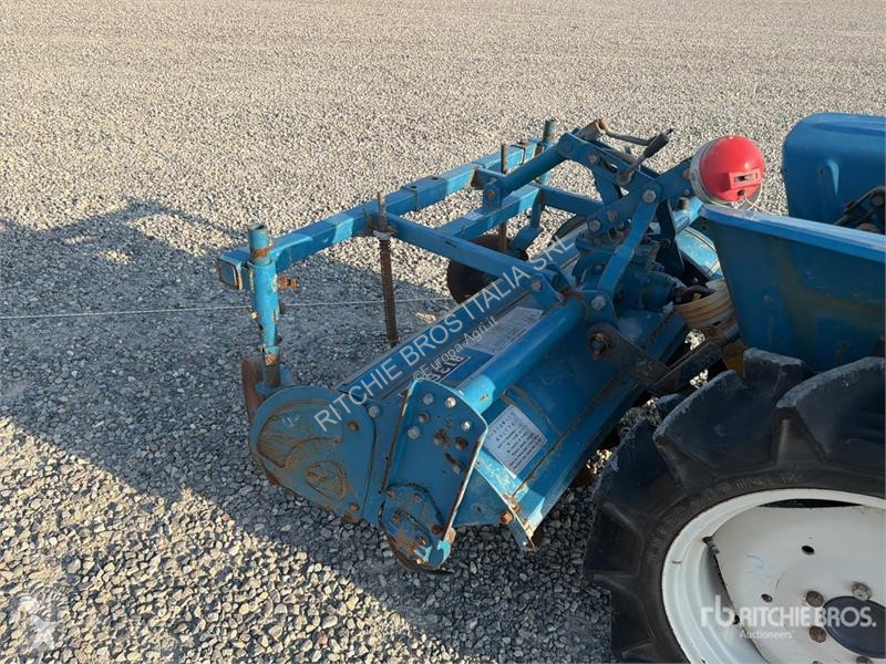 Tractor Mitsubishi D1650 Mini 2WD Tractor