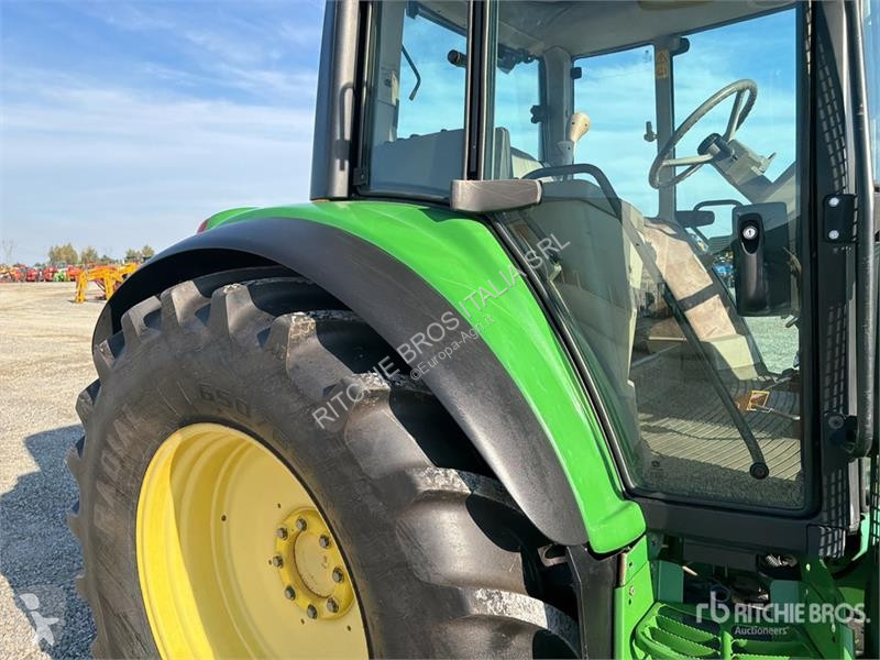 Tractor John Deere 6630 4WD Tractor