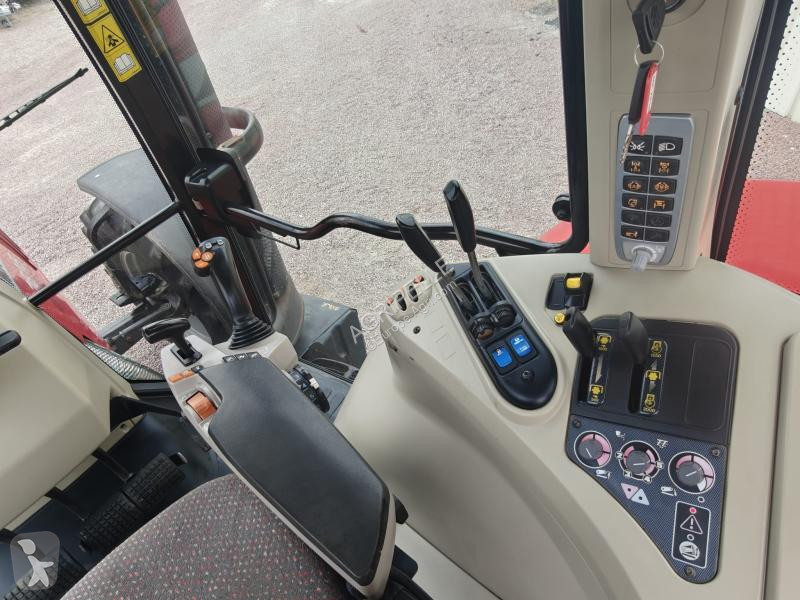 Ciągnik Massey Ferguson  7616
