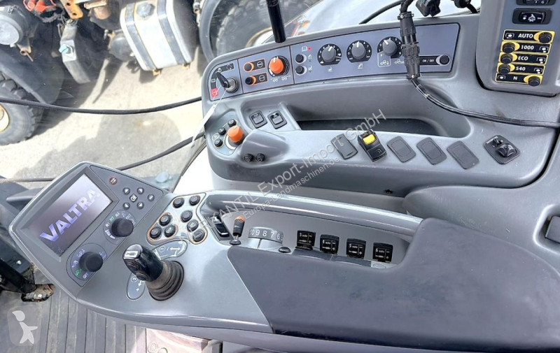 Tractor Valtra  S374 / + GPS + RÜFA